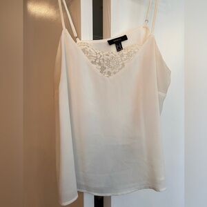 FOREVER 21 - white lace tank